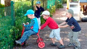 Nu kan finansiering sökas inom ramen för programmet för utveckling av barn- och familjetjänster